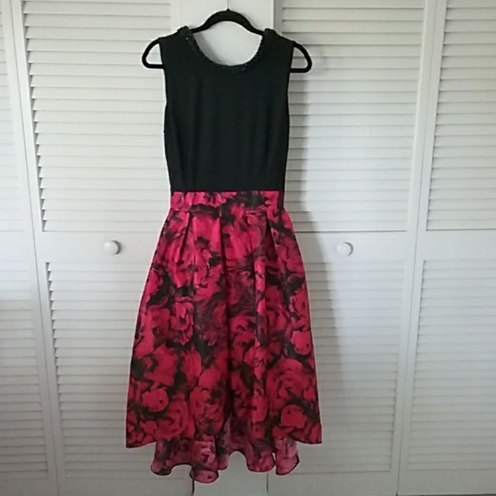 Ignite Evening Gown👗*